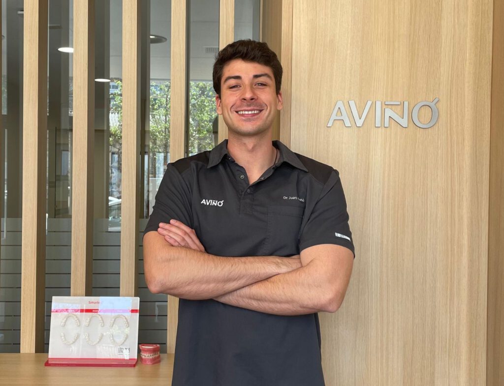 Dr Juan Aviñó
