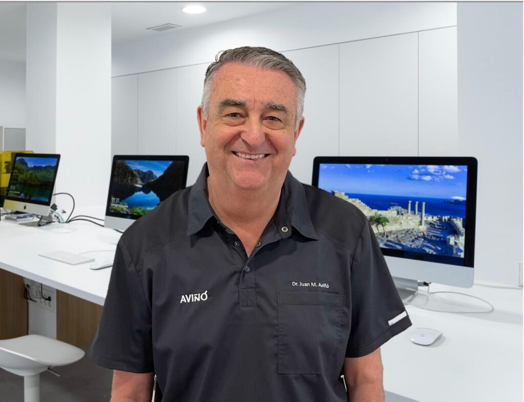 Dr Juan M Aviñó